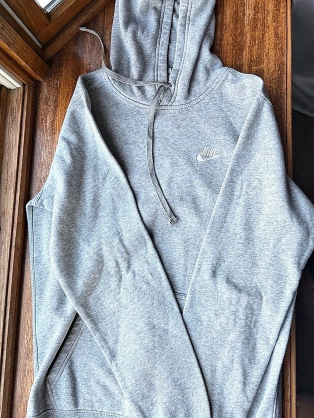 Nike Sportswear Club Fleece Pullover Hoodie Gray Small